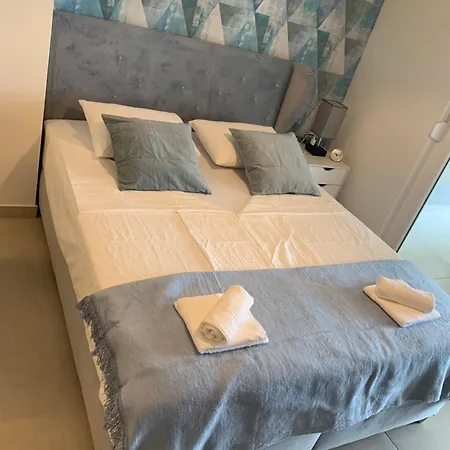 4 Sterne Studioapartment Blue Apartamento Kaštela